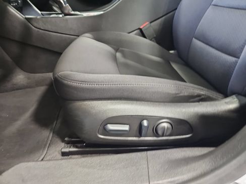 Used 2024 Chevrolet Malibu LT FWD image 29
