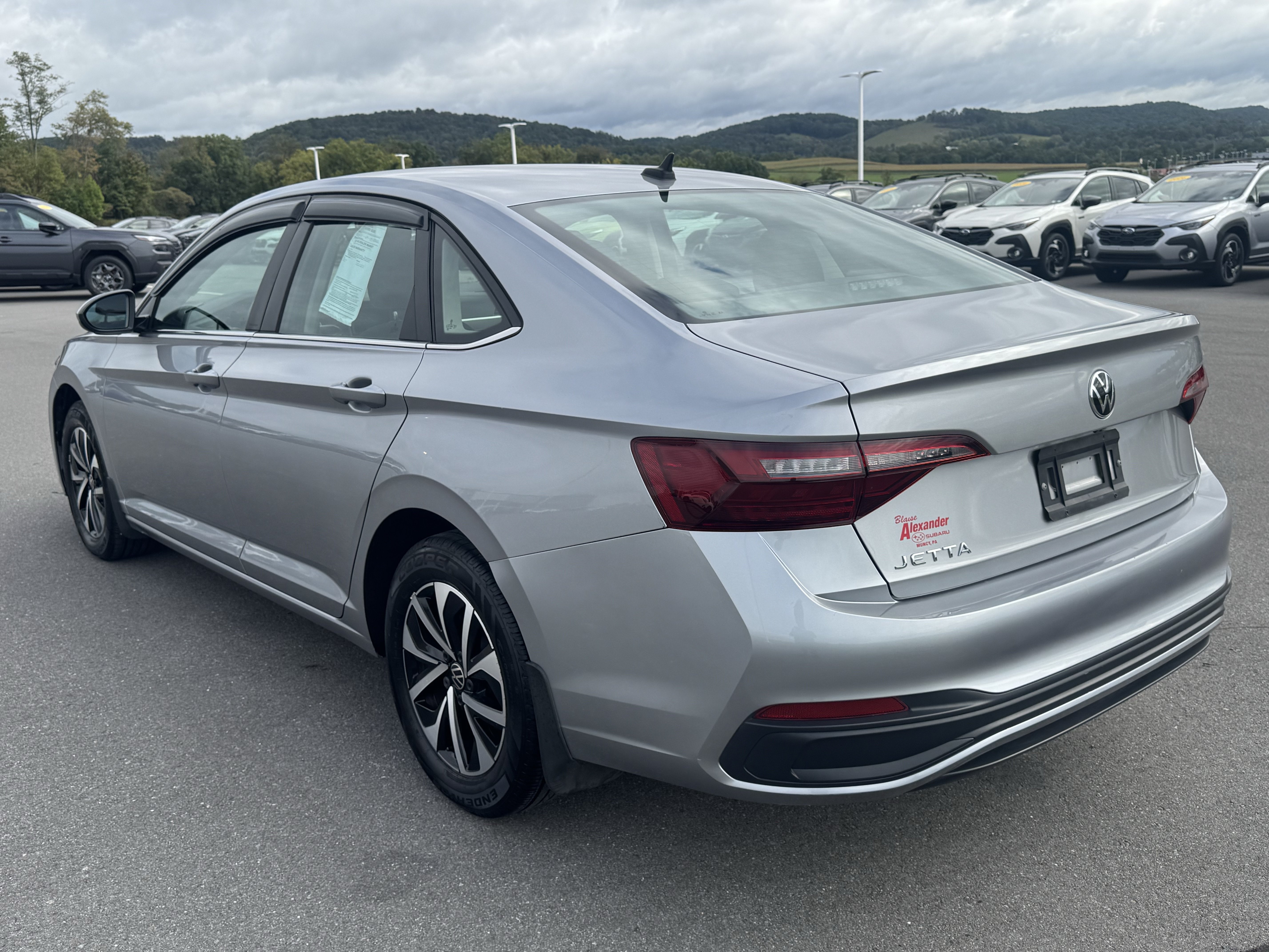 Used 2024 Volkswagen Jetta S FWD image 6