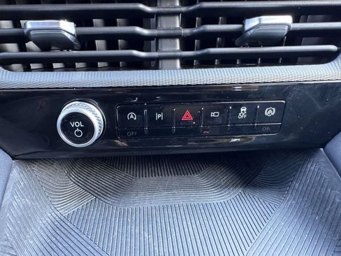 Used 2026 Ford Explorer ST-Line AWD/4WD image 25