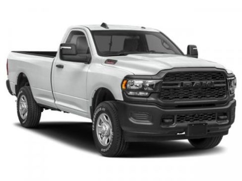 Used 2024 RAM 2500 Tradesman w/ Chrome Appearance Group image 9