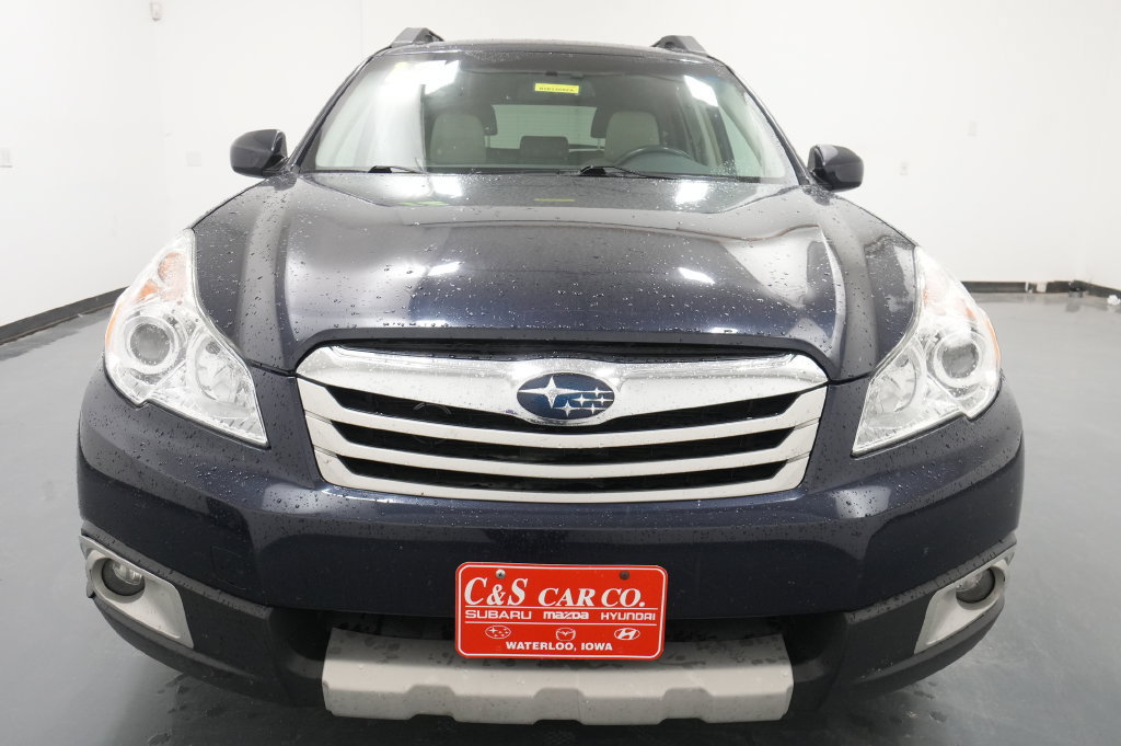 Used 2012 Subaru Outback 2.5i Limited w/ Moonroof Pkg AWD/4WD image 2
