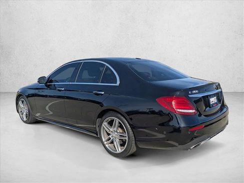Used 2017 Mercedes-Benz E 300 image 8