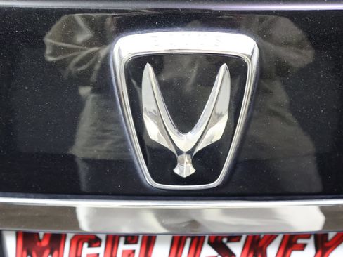 Used 2013 Hyundai Equus Signature RWD image 8
