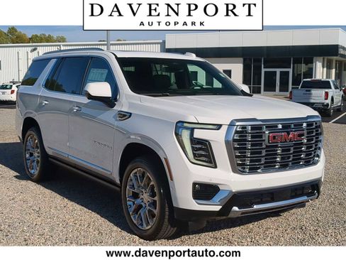 New 2026 GMC Yukon Denali w/ Sun & Power Step Package image 1