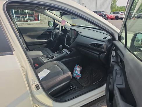 Used 2024 Subaru Crosstrek 2.0i Premium AWD/4WD image 12