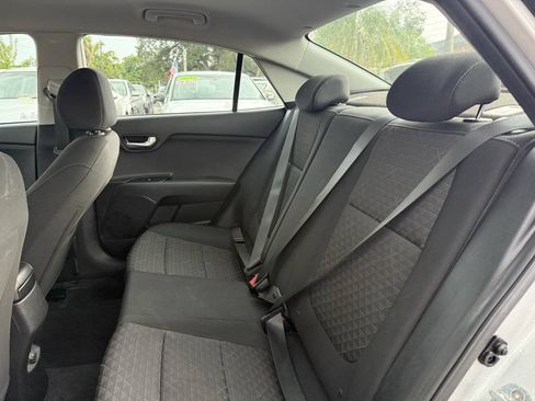 Used 2018 Kia Rio S FWD image 21