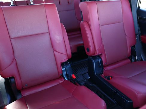 Used 2023 Lexus GX 460 Premium image 21