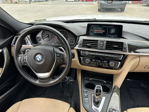 Used 2017 BMW 330i Sedan image 16