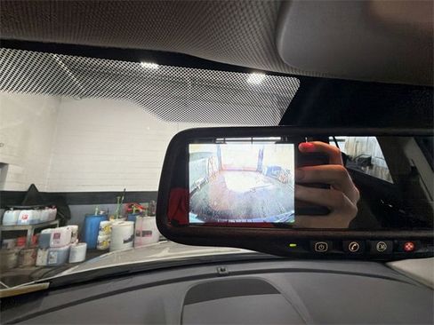 Used 2011 GMC Terrain SLE image 17