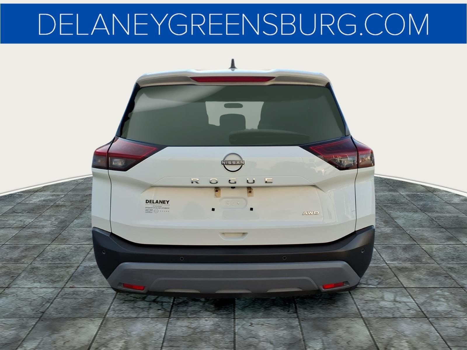 Used 2023 Nissan Rogue S AWD/4WD image 4