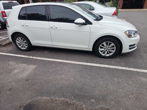 Used 2015 Volkswagen Golf S FWD image 1