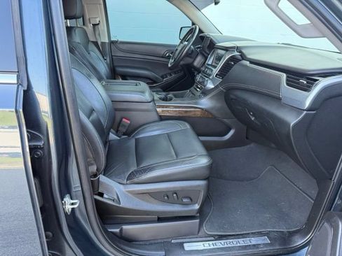 Used 2020 Chevrolet Suburban LT AWD/4WD image 20