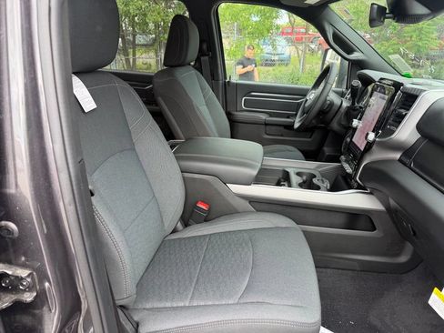 New 2026 RAM 3500 Big Horn AWD/4WD image 23