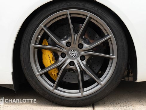 Used 2019 Porsche 911 Carrera T image 11