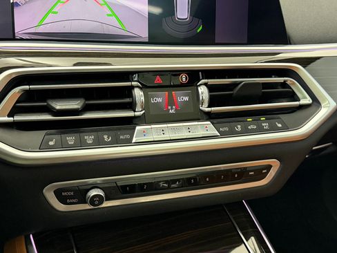 Used 2019 BMW X5 xDrive40i w/ Convenience Package image 30