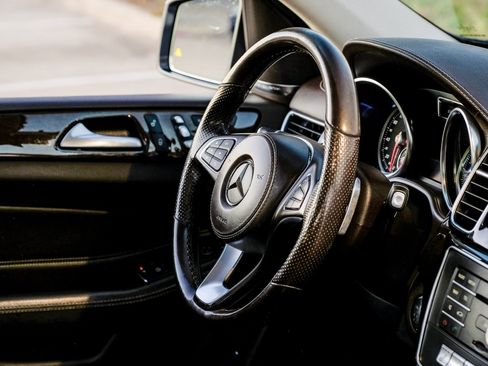 Used 2019 Mercedes-Benz GLS 450 4MATIC w/ Premium 1 Package image 17