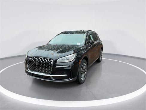 New 2026 Lincoln Corsair Reserve image 3