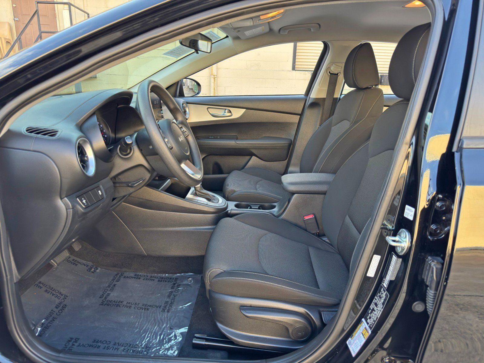 Used 2024 Kia Forte LXS FWD image 15
