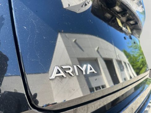 Used 2023 Nissan Ariya FWD image 31