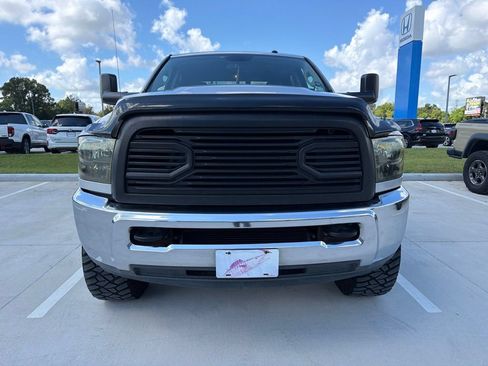 Used 2017 RAM 2500 Tradesman w/ Chrome Appearance Group AWD/4WD image 2