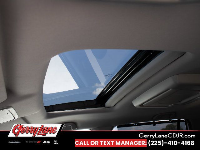 Used 2021 Honda Pilot Touring image 13
