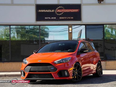 Used 2018 Ford Focus RS AWD/4WD image 1
