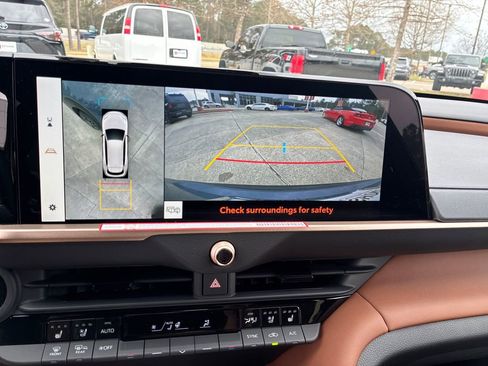 New 2026 Toyota Crown Signia image 20