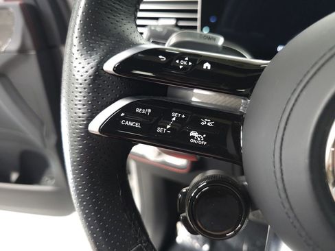 Used 2024 Mercedes-Benz GLE 53 AMG 4MATIC image 11