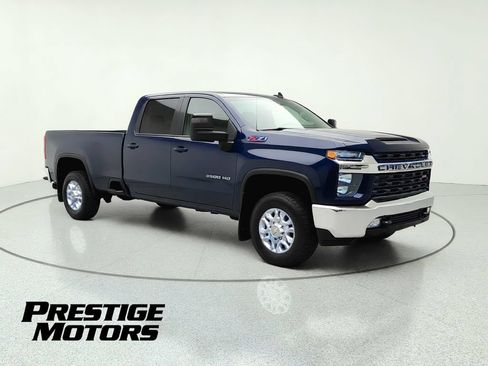 Used 2022 Chevrolet Silverado 3500 LT w/ Convenience Package AWD/4WD image 1