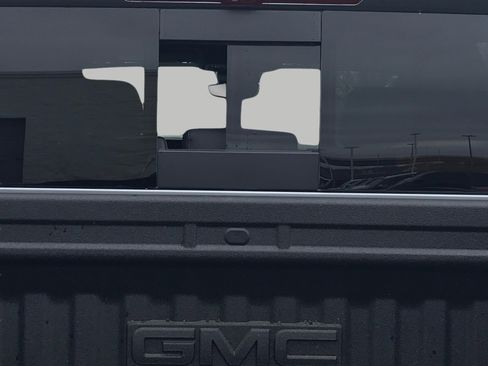 New 2026 GMC Sierra 1500 AT4 w/ AT4 Premium Package AWD/4WD image 18