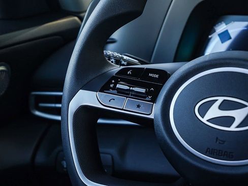 New 2026 Hyundai Elantra SE image 18