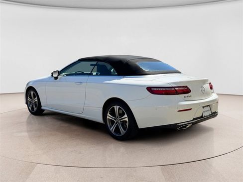 Used 2019 Mercedes-Benz E 450 4MATIC Cabriolet image 3