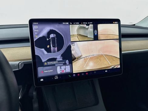 Used 2024 Tesla Model Y Long Range AWD/4WD image 13