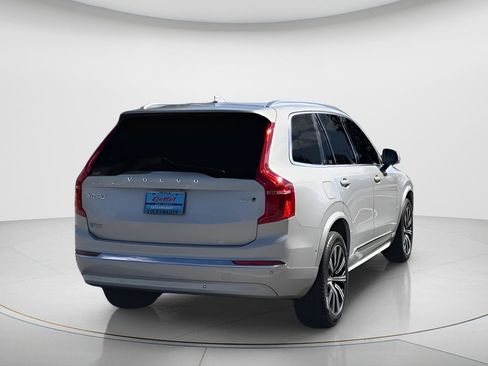 Used 2024 Volvo XC90 B5 Plus image 8