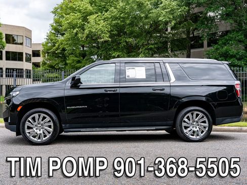 Used 2021 Chevrolet Suburban LT RWD image 9
