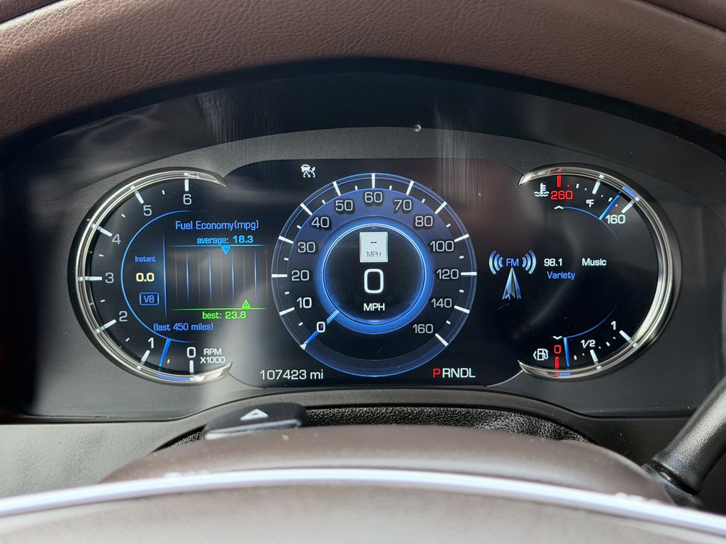 Used 2017 Cadillac Escalade Premium Luxury AWD/4WD image 20