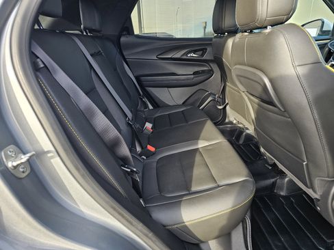 Used 2024 Chevrolet TrailBlazer ACTIV w/ Driver Confidence Package image 11