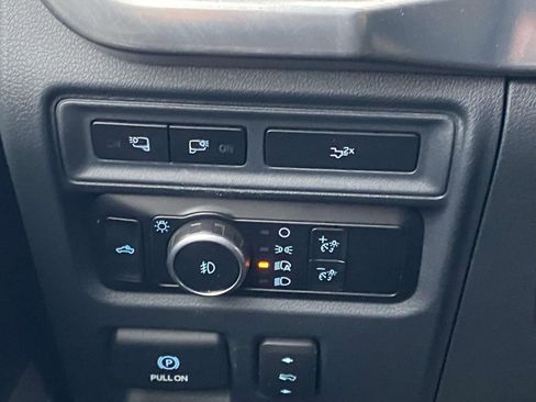 Used 2023 Ford F150 Lariat image 29