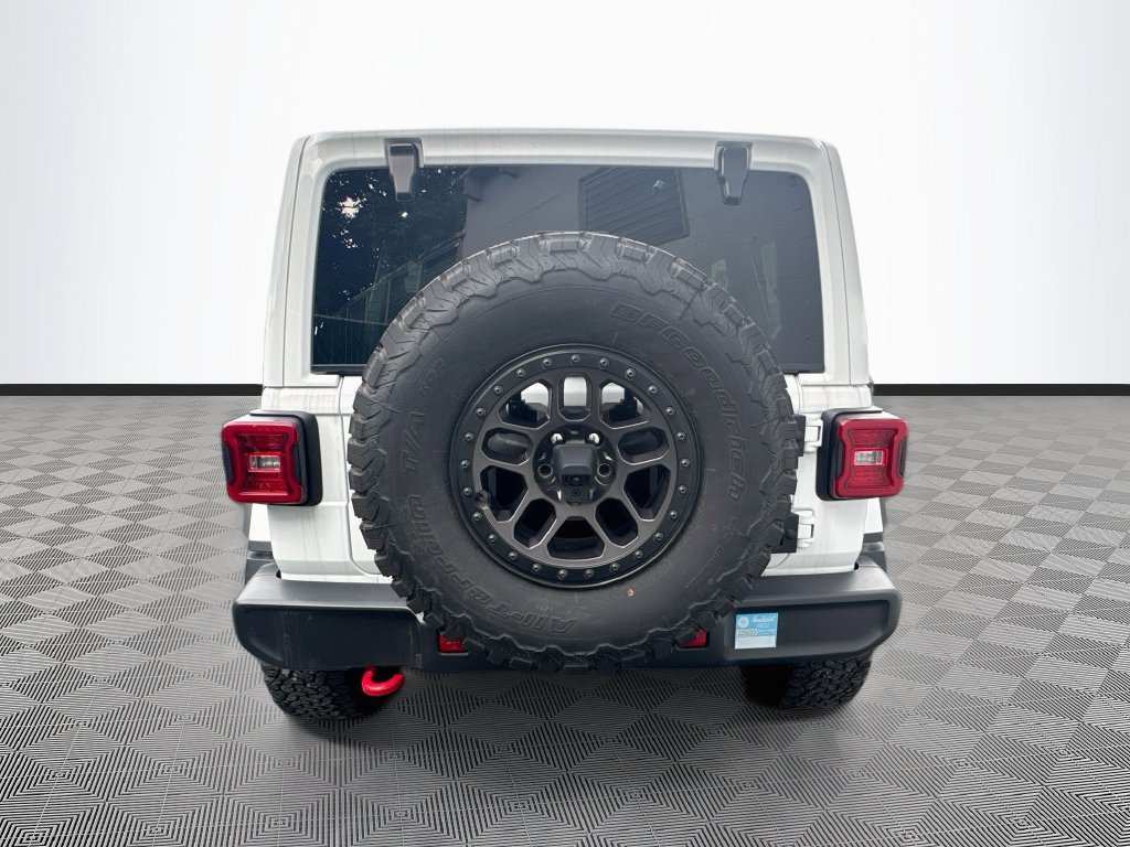 Used 2022 Jeep Wrangler Unlimited Rubicon w/ Xtreme Recon 35" Tire Package AWD/4WD image 7