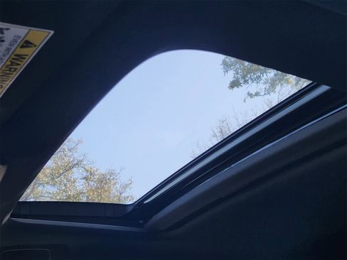 Used 2022 Honda Civic Sport Touring image 25