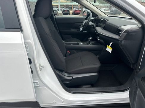 New 2026 Nissan Kicks S image 13