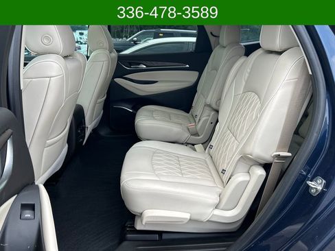 Used 2022 Buick Enclave Avenir w/ Avenir Technology Package AWD/4WD image 25