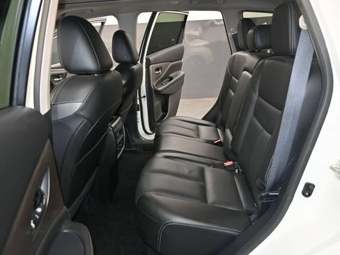 Used 2023 Nissan Murano SL w/ SL Moonroof Package AWD/4WD image 16