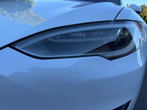 Used 2017 Tesla Model S 75D AWD/4WD image 14