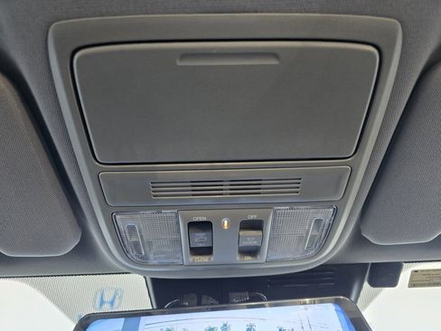 Used 2021 Honda CR-V EX image 32