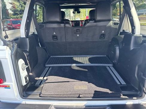 Used 2021 Jeep Wrangler Unlimited Rubicon image 50