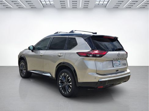 Certified 2026 Nissan Rogue Platinum w/ Platinum Premium Package AWD/4WD image 6