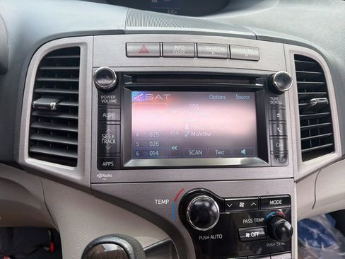 Used 2014 Toyota Venza LE w/ LE Preferred Package image 13