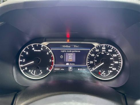 Used 2025 Nissan Sentra SV FWD image 17