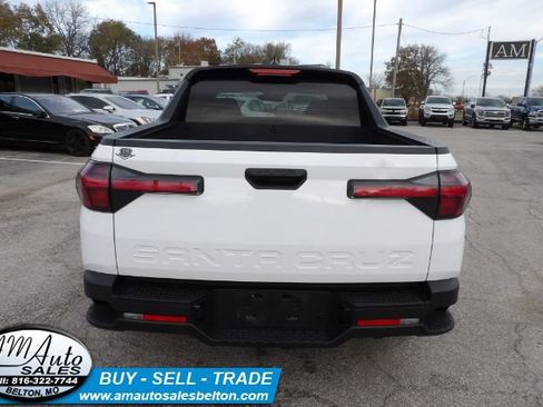Used 2022 Hyundai Santa Cruz SEL image 4